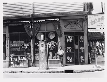 Marion Post Wolcott. Bennie's Grocery Store, in negro section of town, Sylvania, Ga. 1940; printed