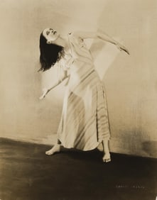 Soichi Sunami. Portrait of the modern dancer and choreographer Martha Graham. 1930s.