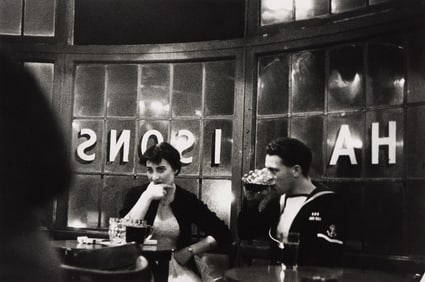 Bruce Davidson. A Public House, England. 1960.