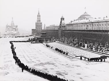 Dmitri Baltermants. The Queue for Lenin's Tomb. 1959.