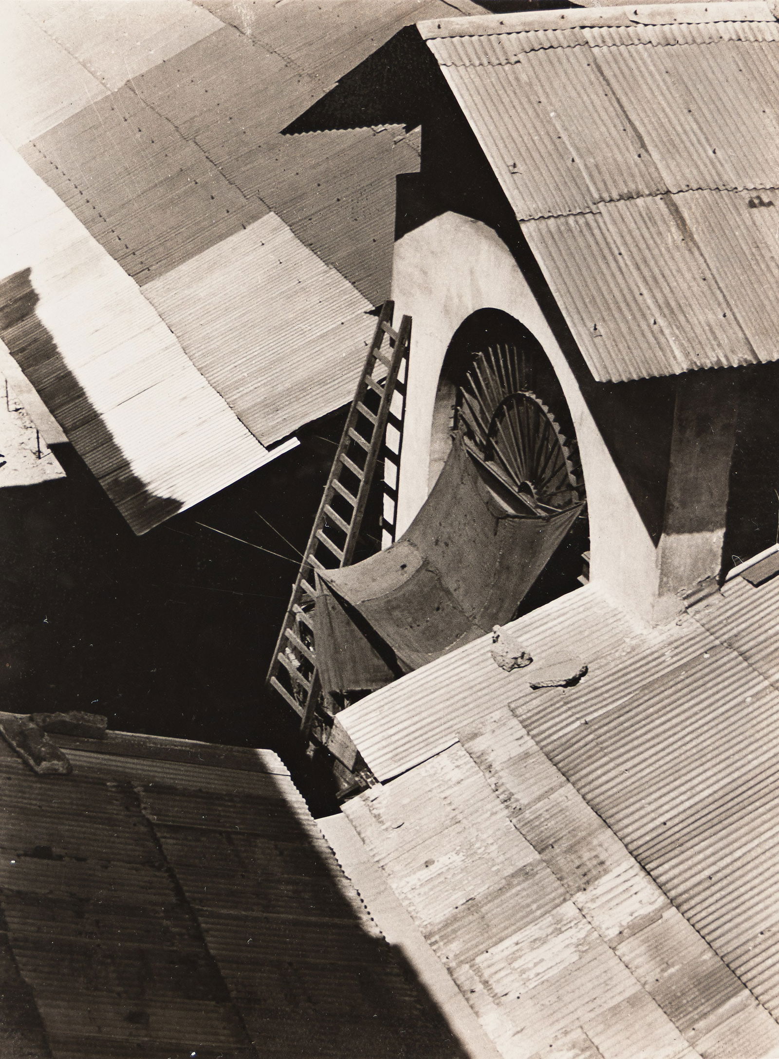 Brett Weston. Market Place (La Merced Market, Mexico City). 1926. (1 of 1)