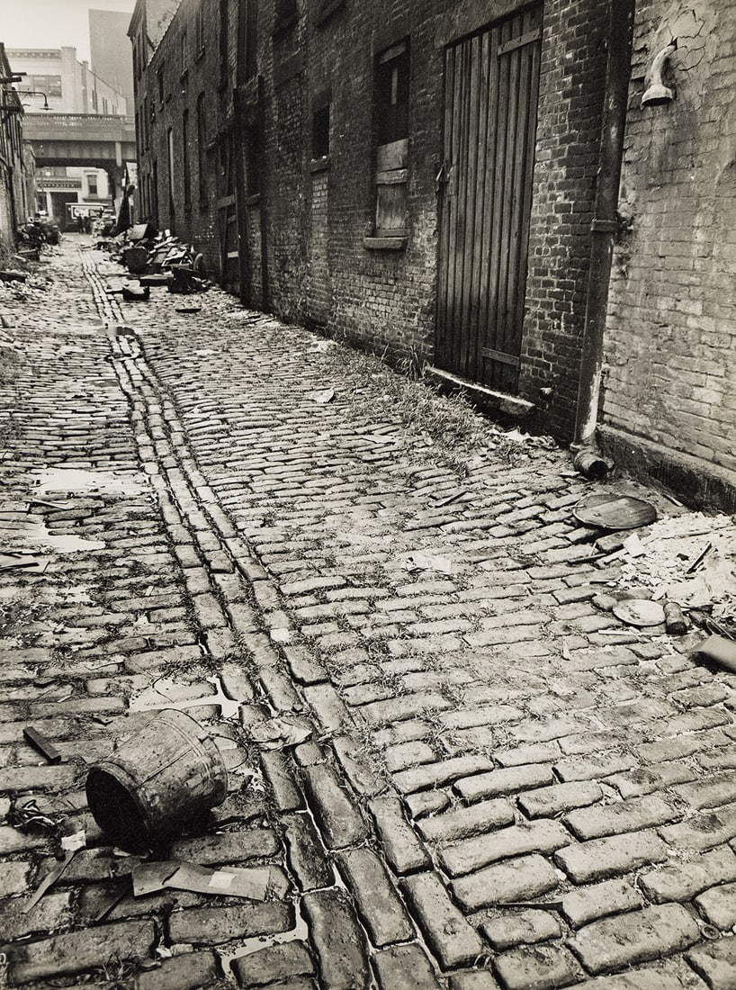 Berenice Abbott. Charles Lane, between West and Washington Streets. 1938. (1 of 1)