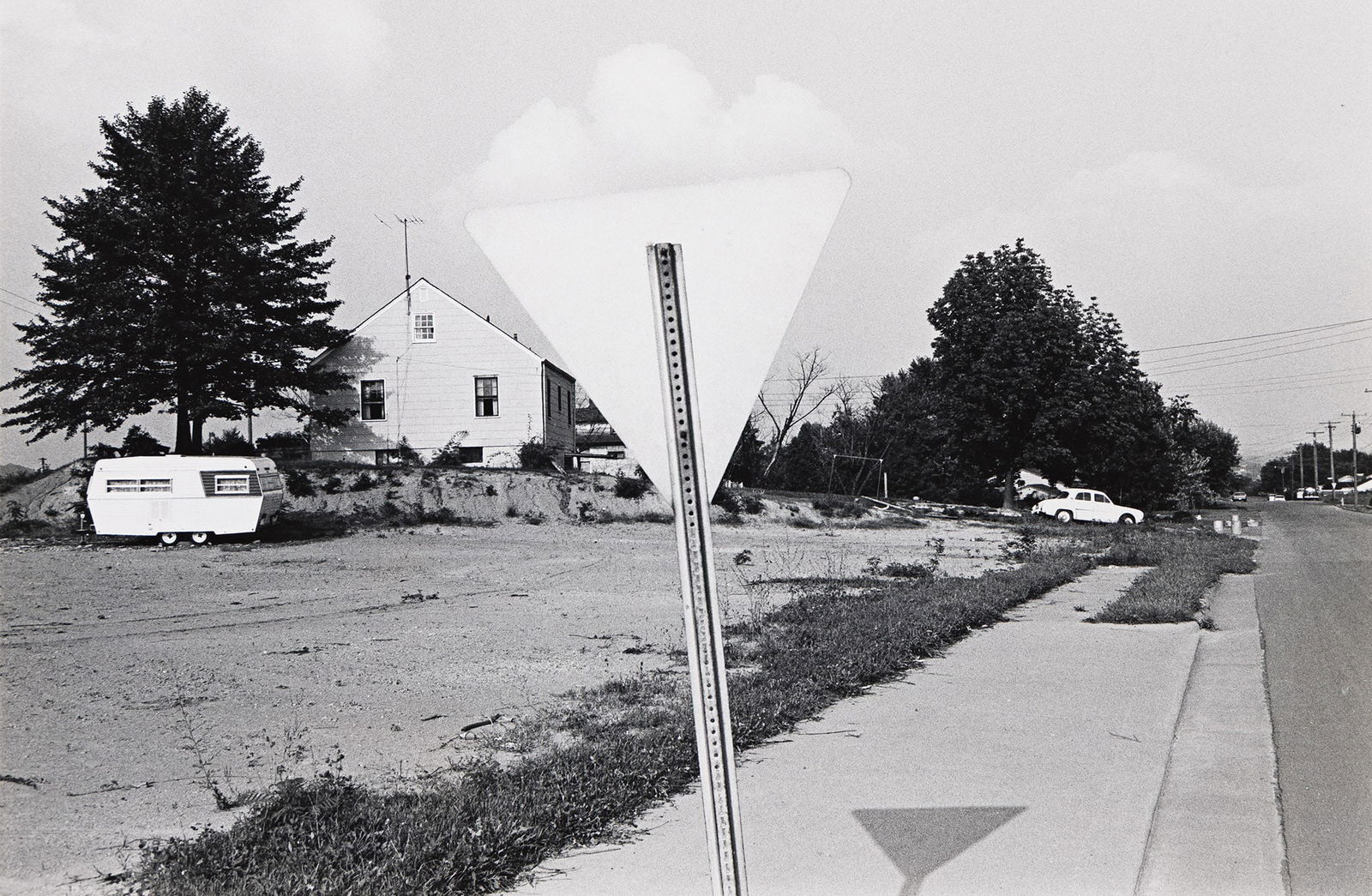 Lee Friedlander. Knoxville, Tennessee, from the 15 Photographs portfolio. 1971; printed 1973.: Lee Friedlander1934-Knoxville, Tennessee, from the 15 Photographs portfolio. 1971; printed 1973.Silver printWith Friedlander's signature and edition notation 39/75 in pencil on mount recto.The image 6