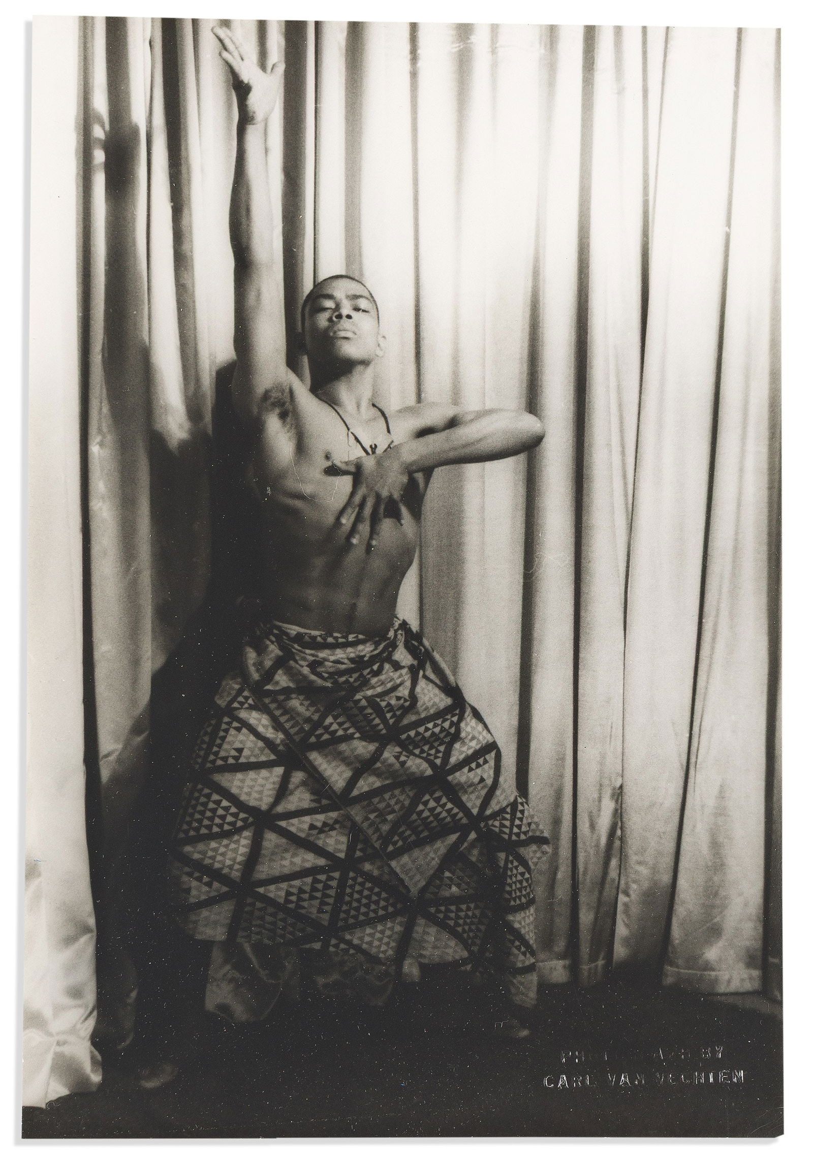 (ENTERTAINMENT--DANCE.) Carl Van Vechten, photographer. Portrait of Alvin Ailey. New York, 22 March: (ENTERTAINMENT--DANCE.)Carl Van Vechten, photographer. Portrait of Alvin Ailey.New York, 22 March 1955Silver print photograph, 9½ x 