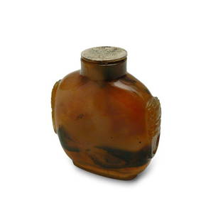 Chinese Snuff Bottle, 18th/19th c. agate; height 6 cm: Chinese Snuff Bottle, 18th/19th c. agate; height 6 cm