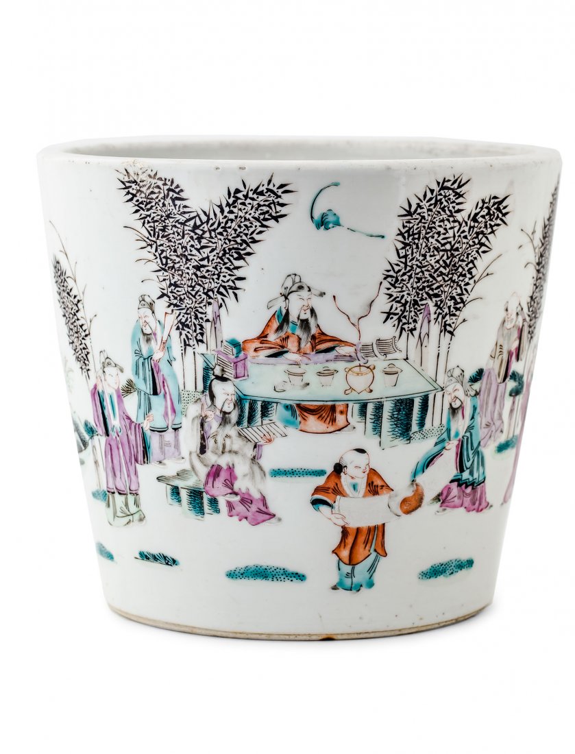 Flowerpot, China, beginning of 20th c.: Flowerpot, China, beginning of 20th c. porcelain, height: 17 cm, diameter: 19 cm