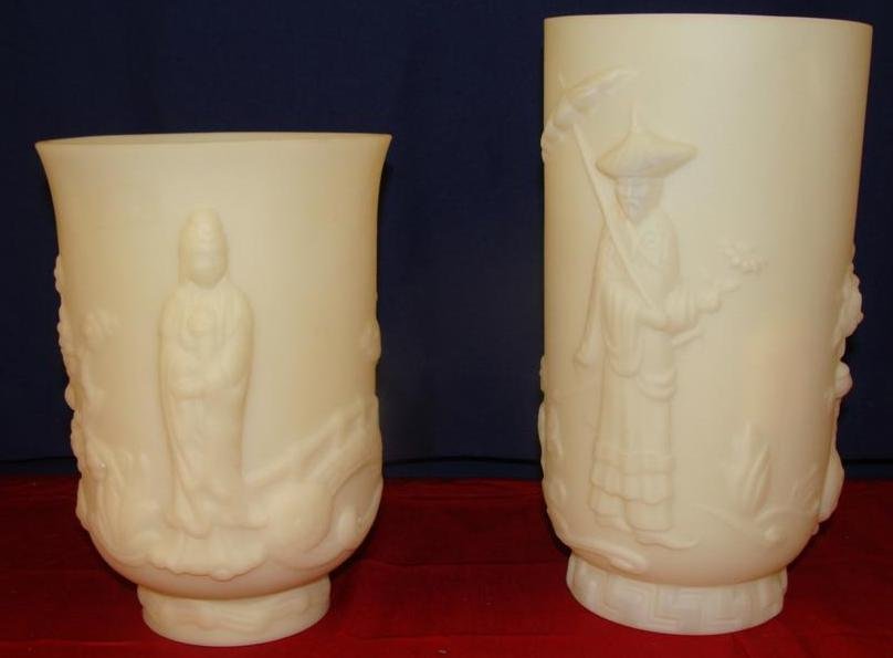 Pair of Fenton Art Glass Mandarin & Empress Vases. Crea: Pair of Fenton Art Glass Mandarin & Empress Vases. Cream Colored Opaque Set. Auction Estimate $50-100.