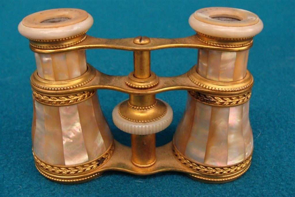 Lemaire Paris Antique Mother of Pearl Opera Glasses.: Lemaire Paris Antique Mother of Pearl Opera Glasses. Auction Estimate $50-100.
