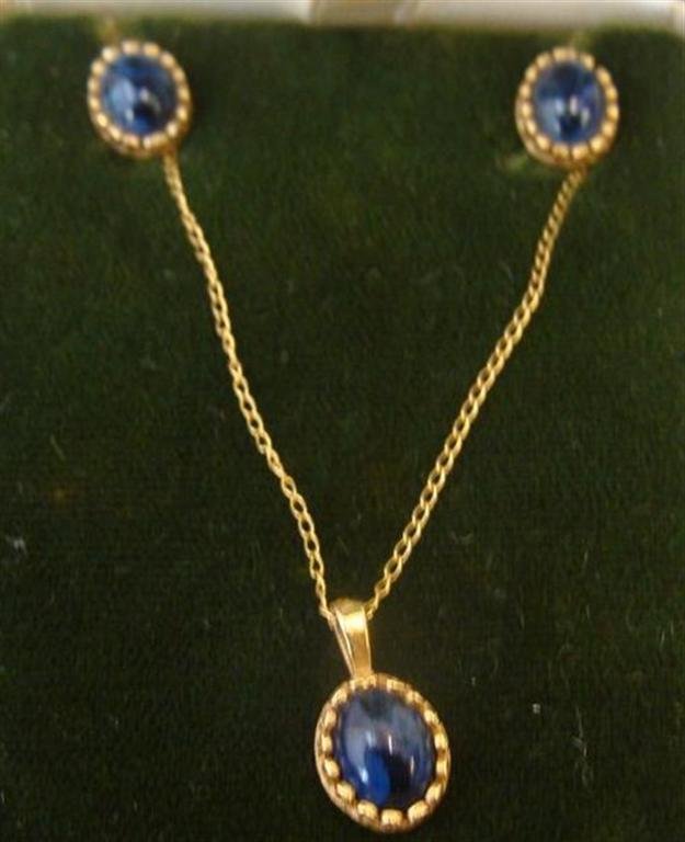 14K Yellow Gold Necklace with Lapis Pendant & Matching: 14K Yellow Gold Necklace with Lapis Pendant & Matching Screwback Earrings by Designer Karen Lynne in Original Box. 3.3 Grams TW. Auction Estimate $100-200.