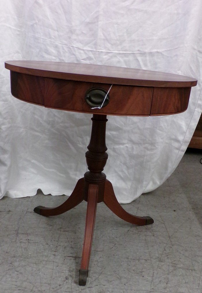 Mahogany Duncan Phyfe Style One Drawer Table;: Mahogany Duncan Phyfe Style One Drawer Table; Manufactured by Fallon & Hellon Furniture Co; Baltimore. Auction Estimate $100-200.