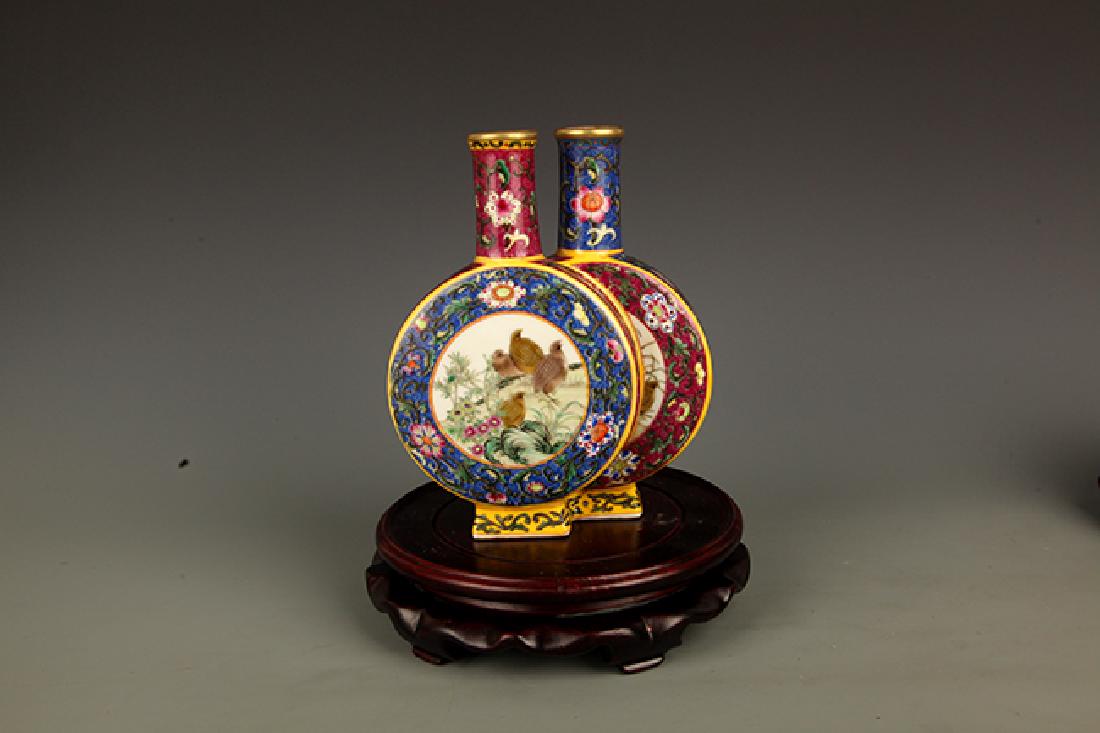 PAIR OF CLOISONNÃ‰ ENAMEL COLOR PORCELAIN MOON JAR (1 of 7)