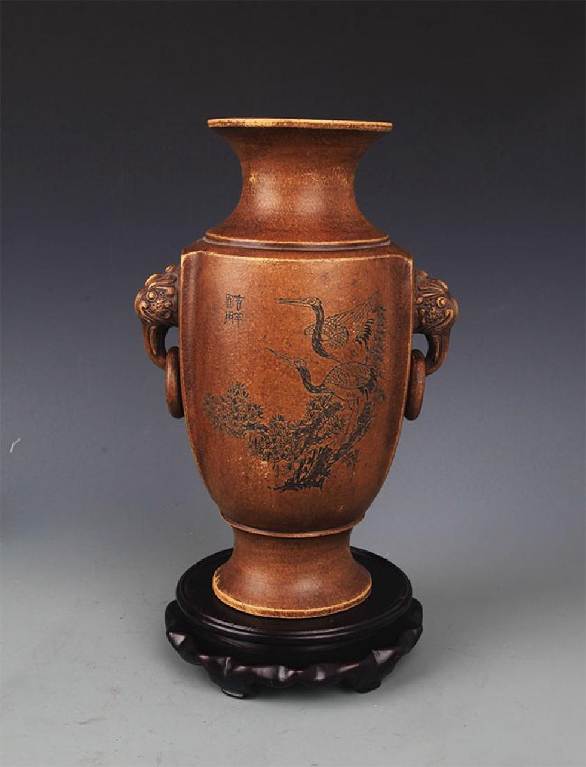 A FINELY MADE ZI SHA DOUBE EAR BOTTLE (1 of 6)