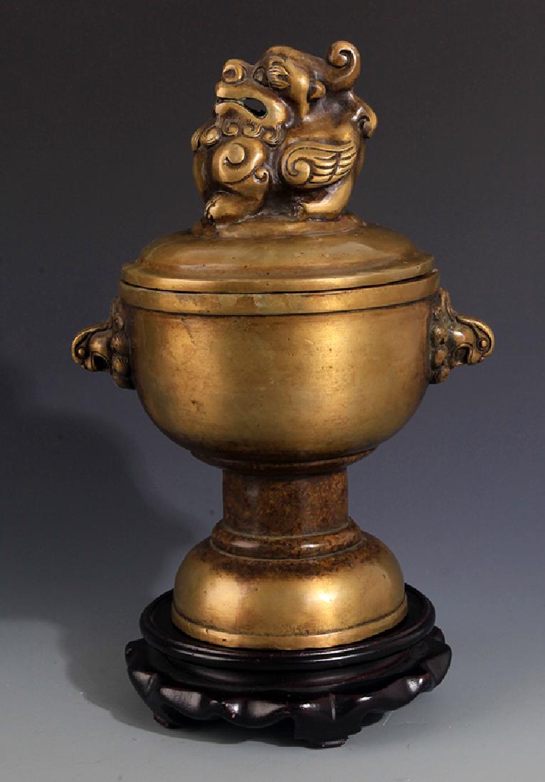 A LION CARVING HIGH FOOT BRONZE AROMATHERAPY (1 of 9)