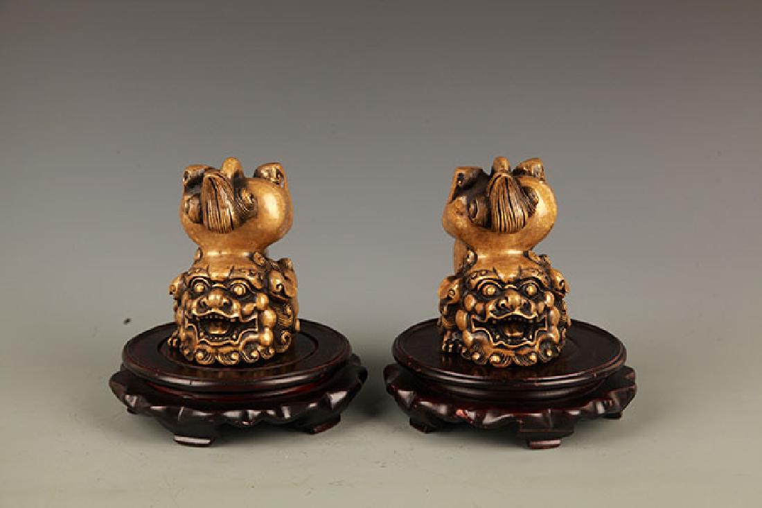 PAIR OF LION FIGURE BRONZE PAPER WEIGHT (1 of 5)