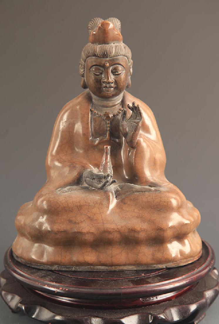 A  "YAO ZHOU YAO" GUAN YIN PORCELAIN STATUE (1 of 5)