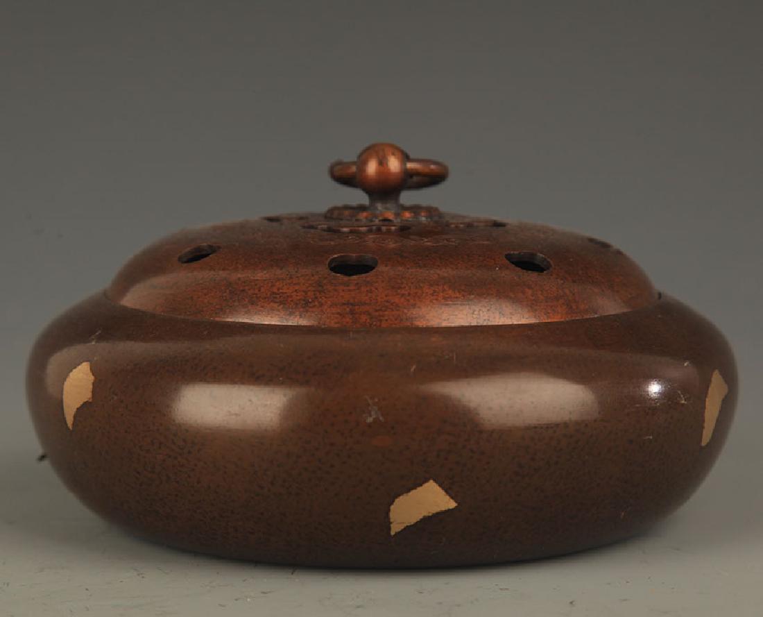 A FINELY MADE ROUND BRONZE AROMATHERAPY (1 of 6)