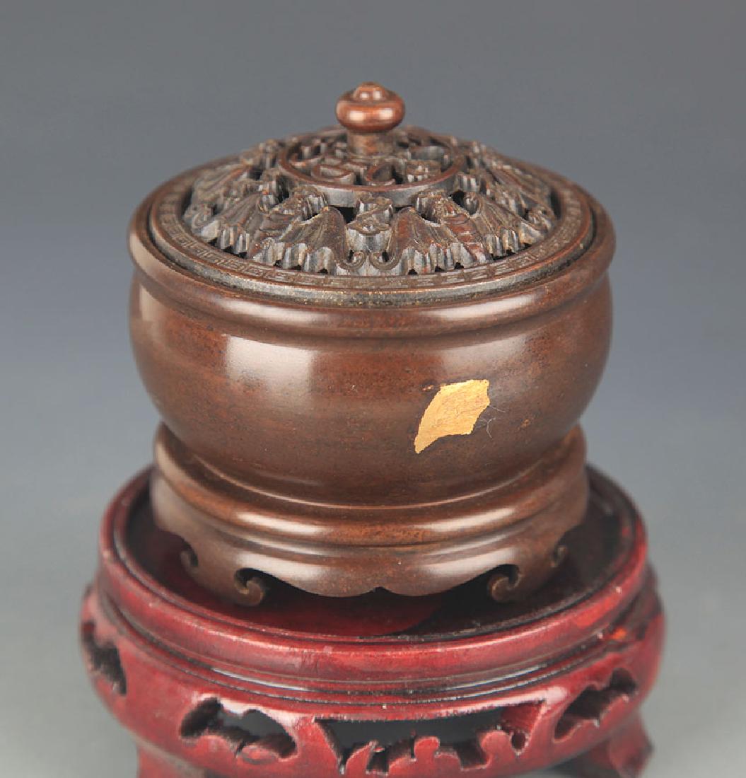 A ROUND "WU FU" BRONZE AROMATHERAPY (1 of 5)