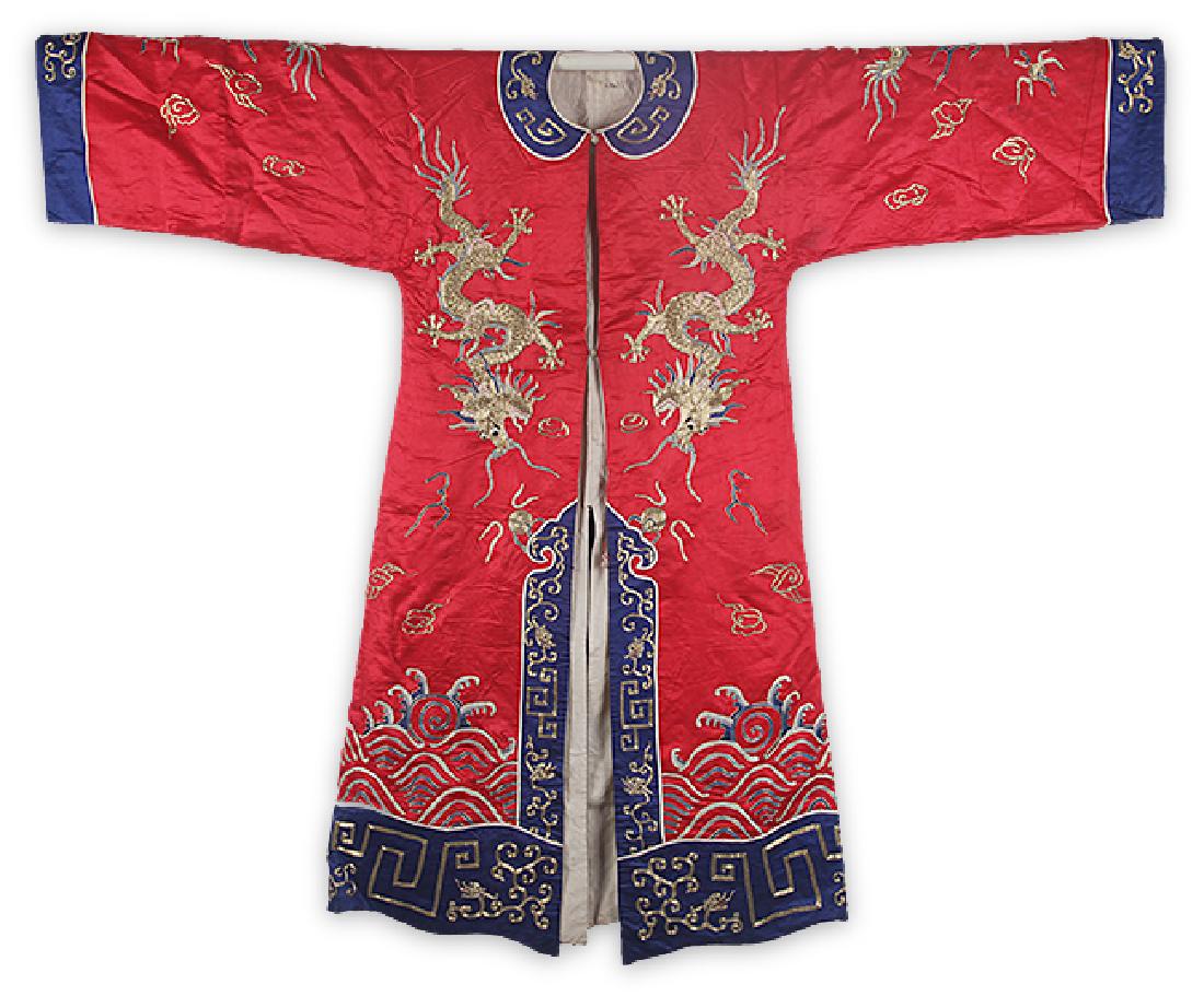 A FINE HAND MADE DRAGON EMBROIDERED ROBE (1 of 8)