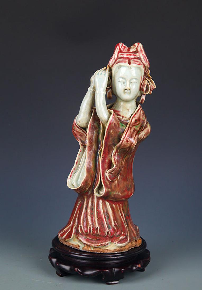 A Fine You Li Hong Glaze "Diao Chan" Figure: Ming Dynasty, High:10.75 inch; Width:4.25 inch