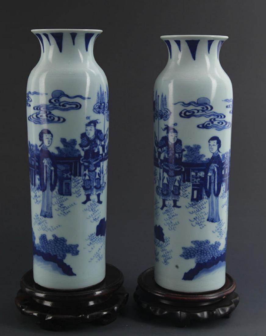PAIR OF BLUE AND WHITE PORCELAIN VASE: Possible Ming Dynasty,High:12.00 inch; Diameter:3.25 inch