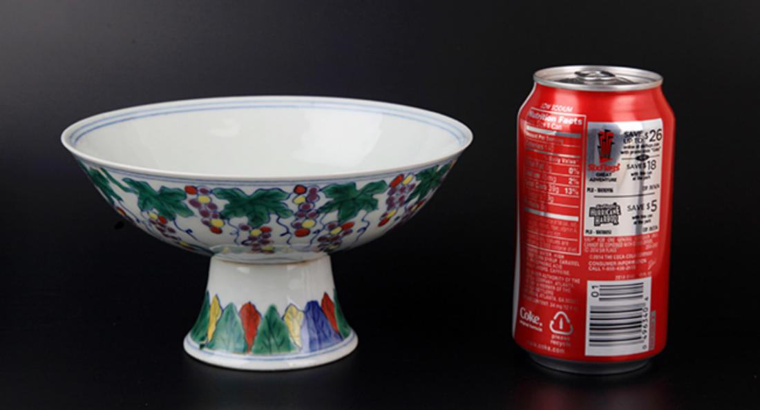 HIGH FOOT DOUCAI COLOR PORCELAIN BOWL: Possible Ming Dynasty, Width:7.0 inch; High:3.75 inch