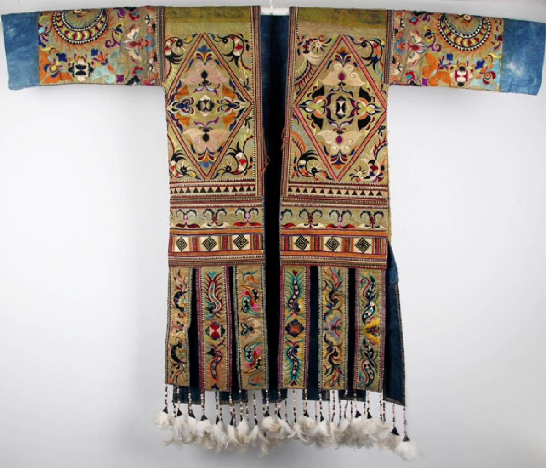 A FINE MONGOLIAN NOBLEMAN COSTUME (1 of 11)