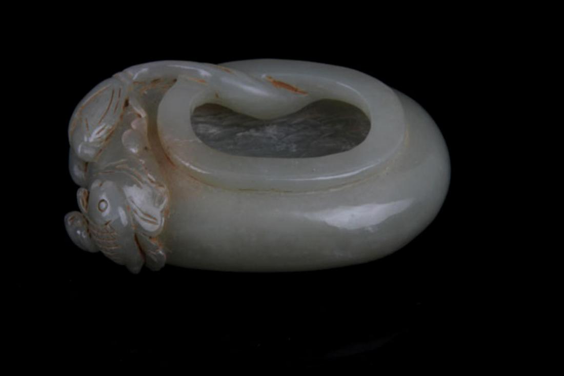 A FINE HETIAN GREENISH WHITE JADE BRUSH WASH JAR (1 of 5)