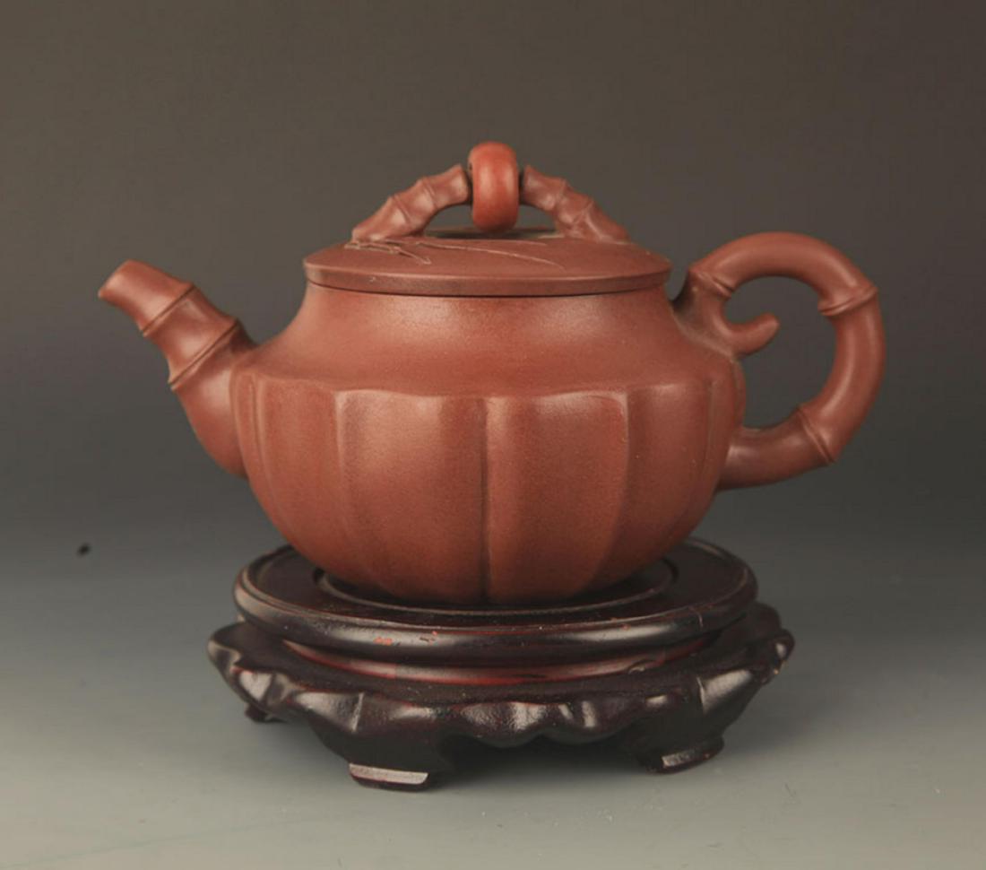 A FINE "CHEN MING YUAN" MARK ZISHA TEAPOT (1 of 4)