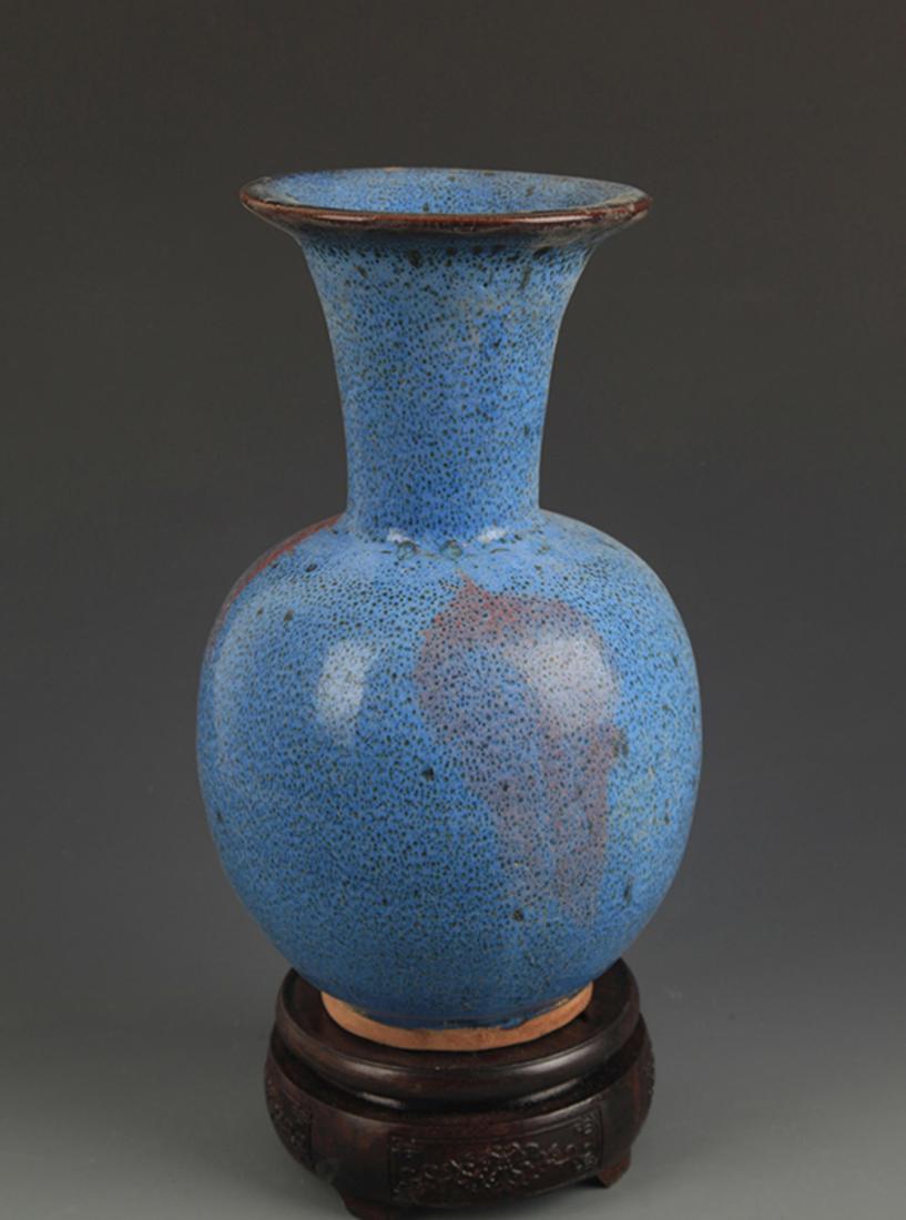 A LU JUN GLAZE LIGHT BLUE COLOR JAR: Song Dynasty, High: 9.5 inch; Diameter:4.5 inch