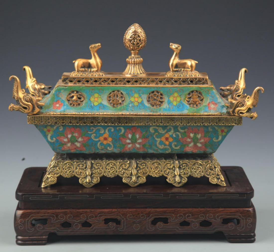 BRONZE CLOISONNE ENAMEL ANIMAL TOP AROMATHERAPY (1 of 7)