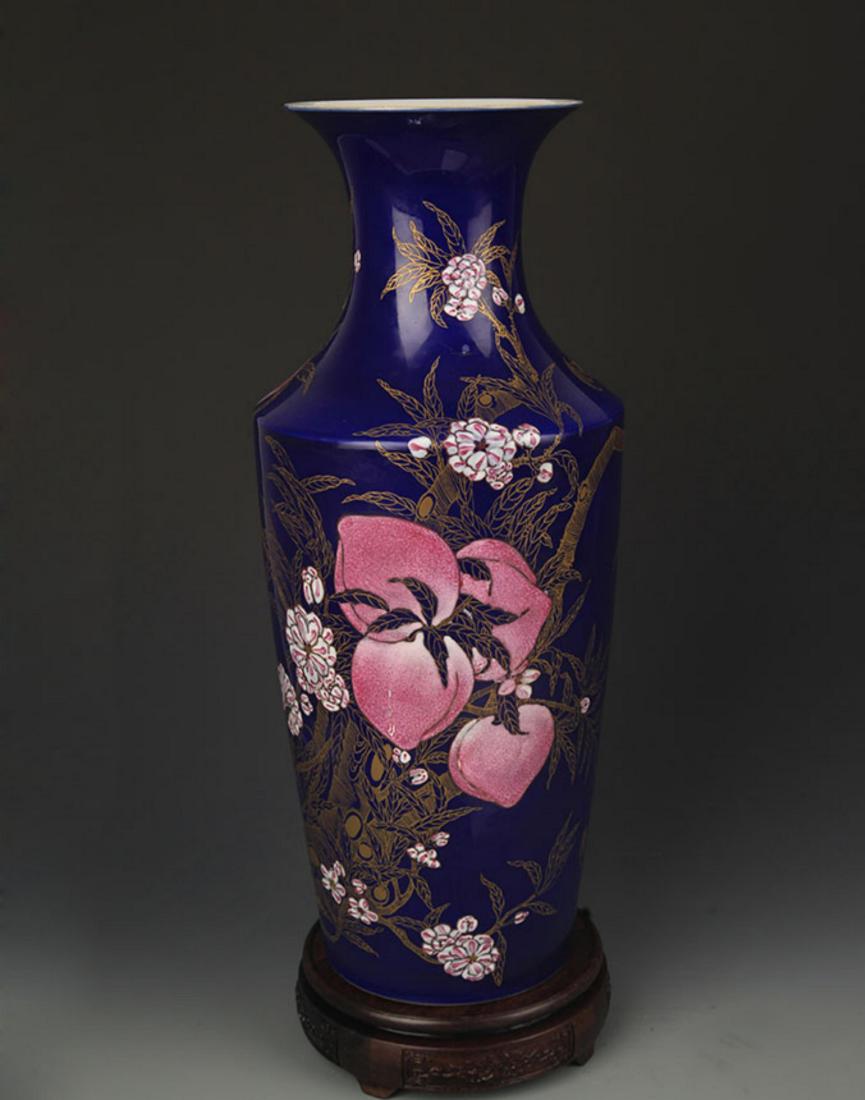 A BLUE COLOR GLAZED FAMILLE ROSE PEACH PATTERN VASE (1 of 5)