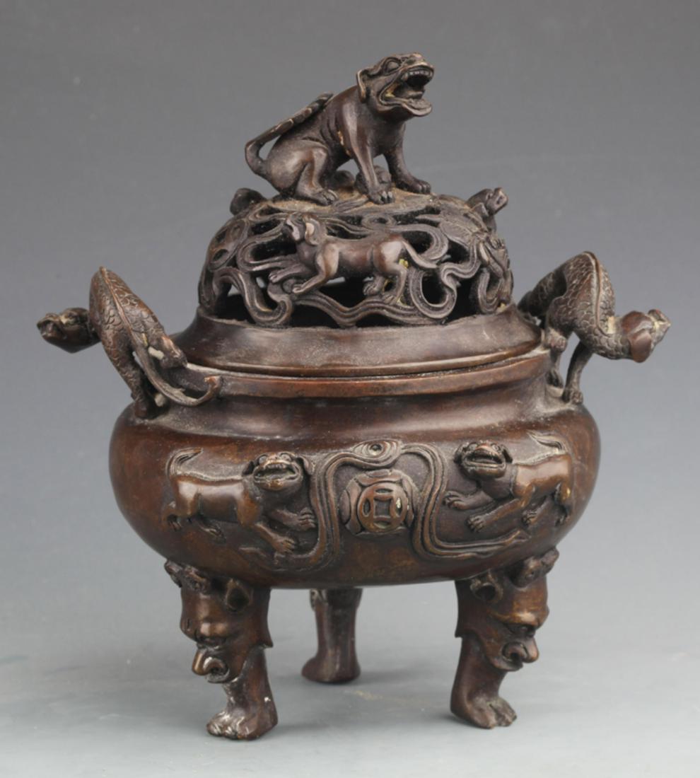 A FINELY CARVED LION TOP BRONZE AROMATHERAPY (1 of 9)