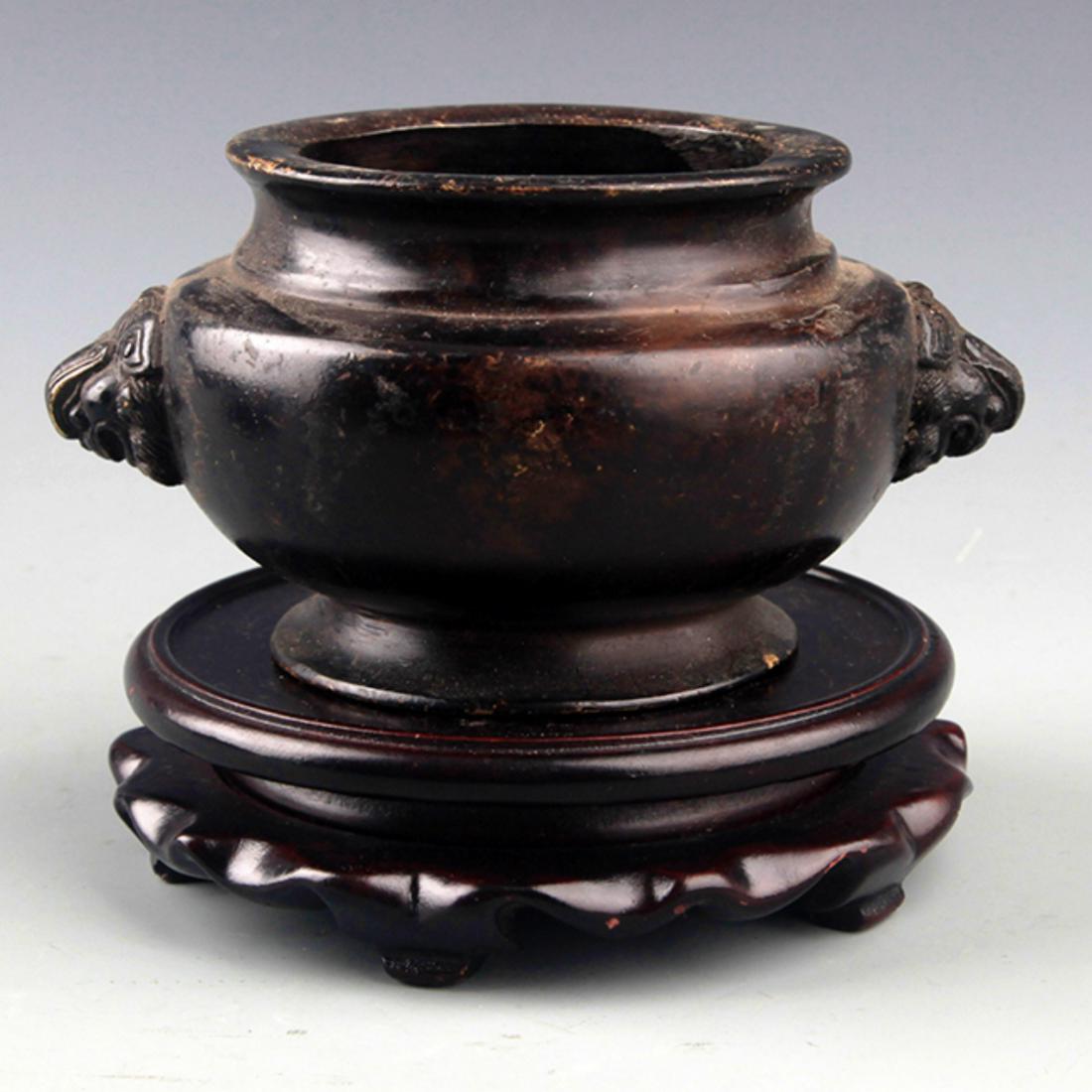 A DOUBLE LION EAR BRONZE CENSER (1 of 5)