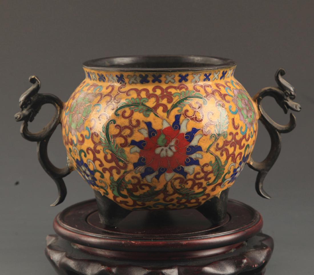 A BRONZE CLOISONNE DRAGON HANDLE CENSER: Qing Dynasty, High: 4.75 inch; Width: 8.5 inch; Diameter: 4.5 inch