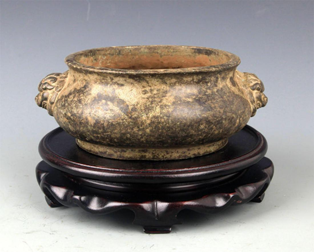 A DOUBLE LION CARVING BRONZE CENSER (1 of 5)