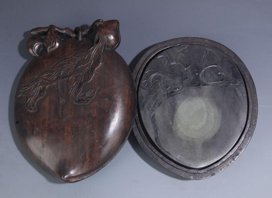 A FINE PEACH CARVING STONE INK WITH WOODEN BOX (1 of 5)