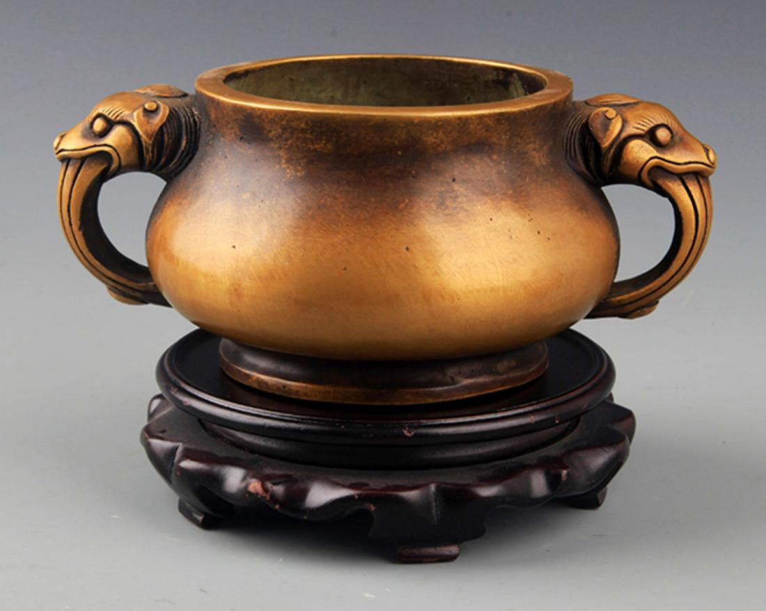 A DOUBLE ANIMAL EAR ROUND BRONZE CENSER (1 of 6)