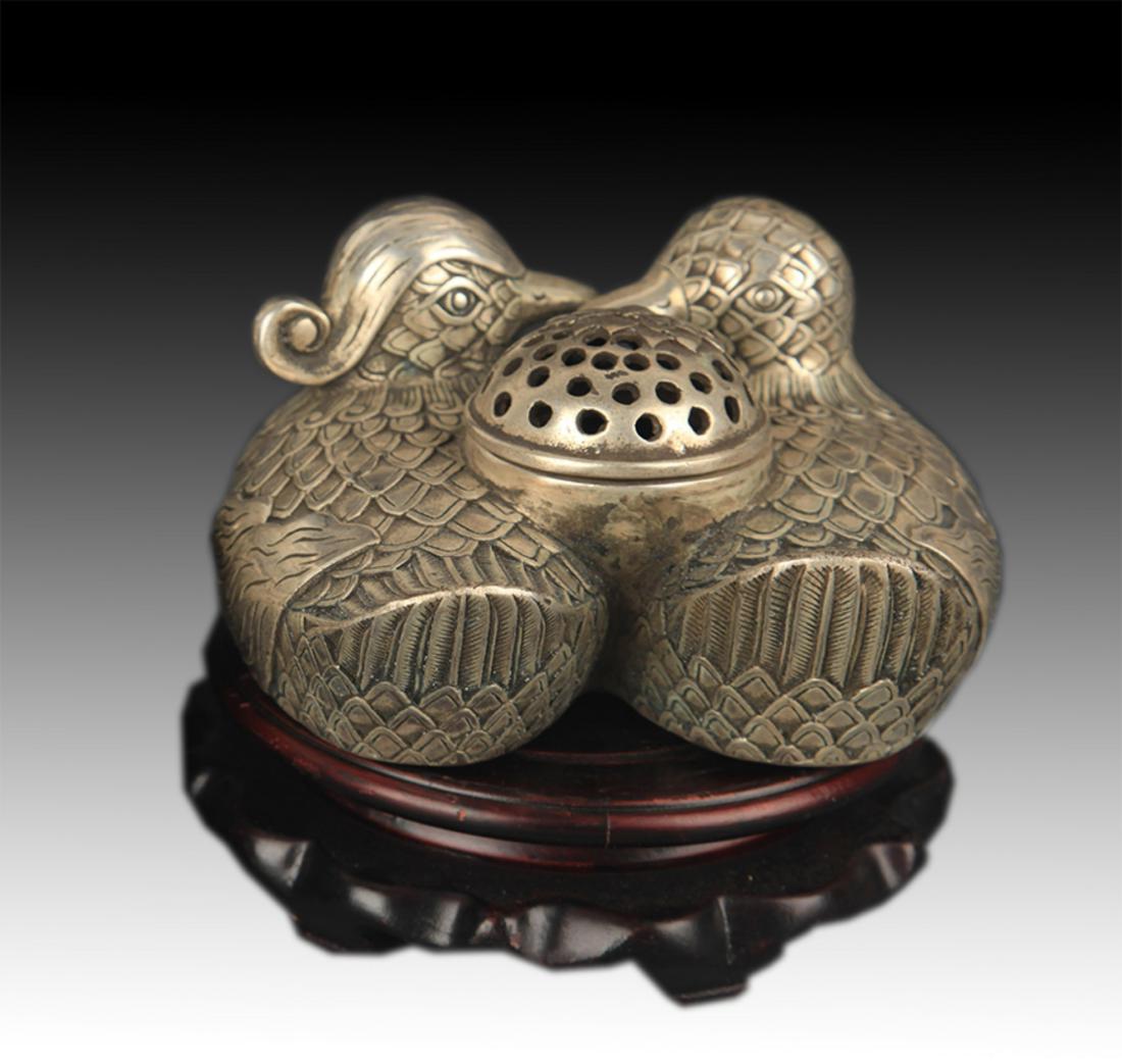 A FINE MANDARIN DUCK FIGURE BRONZE AROMATHERAPY (1 of 7)