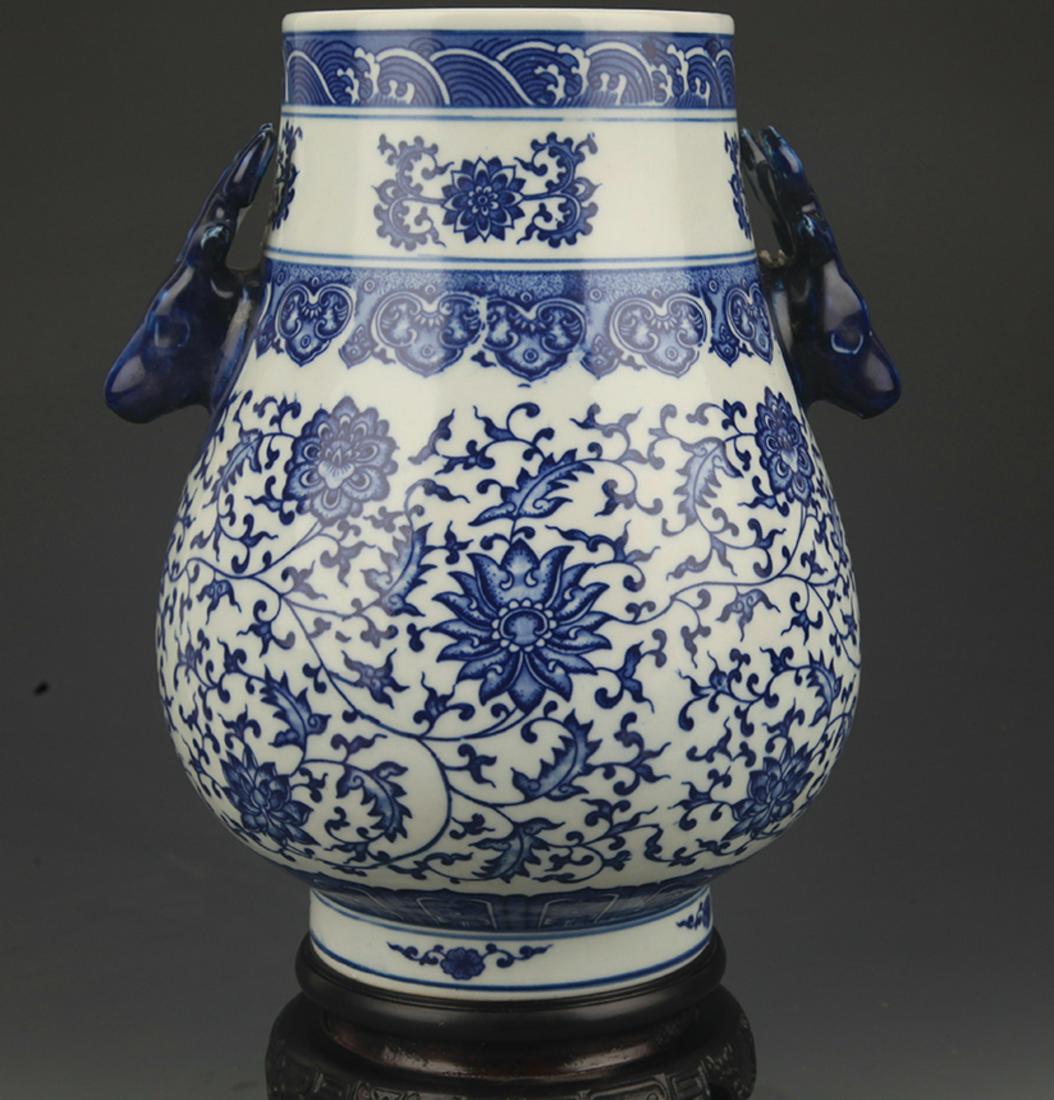 BLUE AND WHITE FLOWER PAINTED DEER HEAD JAR (1 of 5)