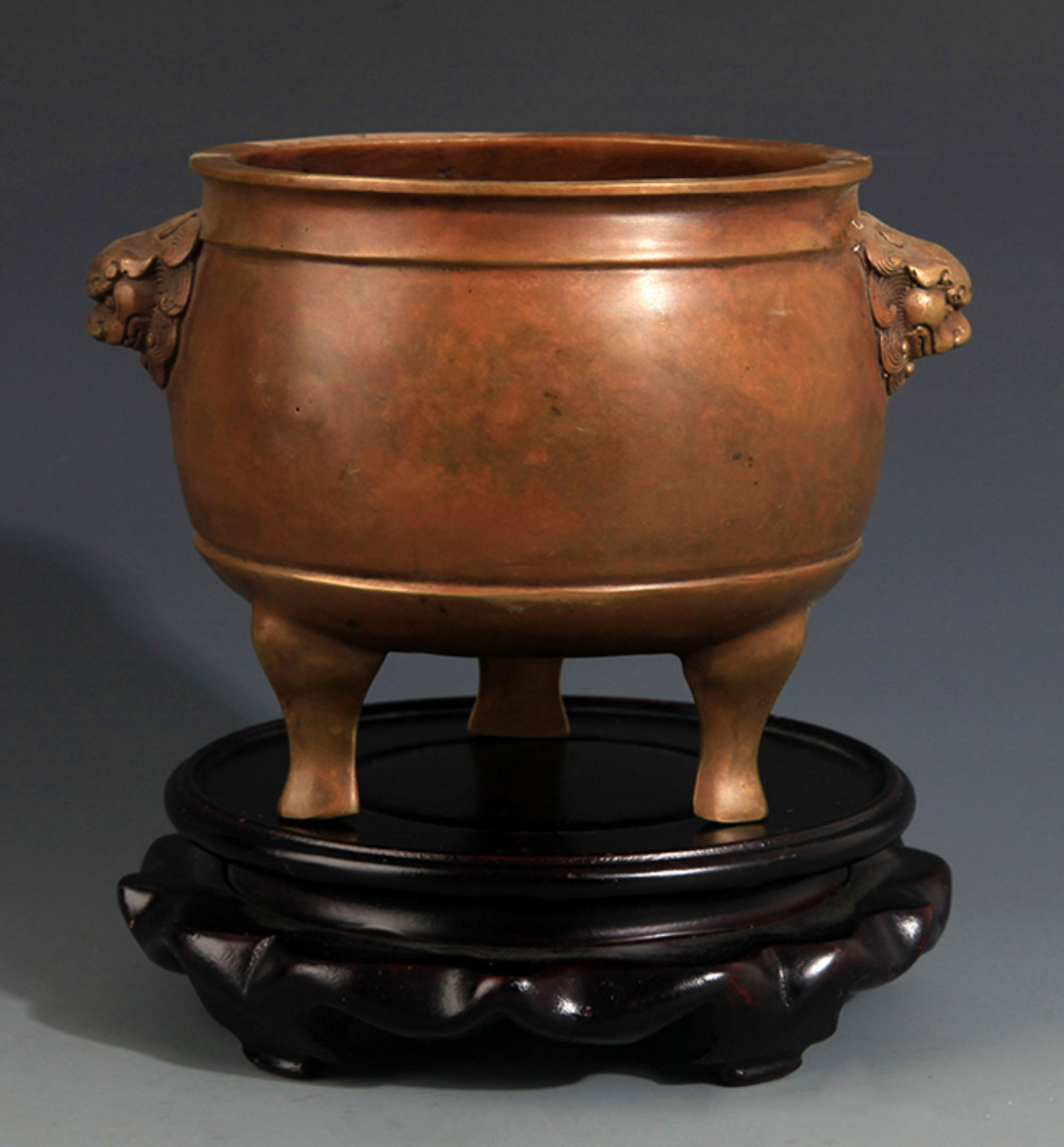 A DOUBLE EAR DRUM SHAPE BRONZE CENSER (1 of 5)