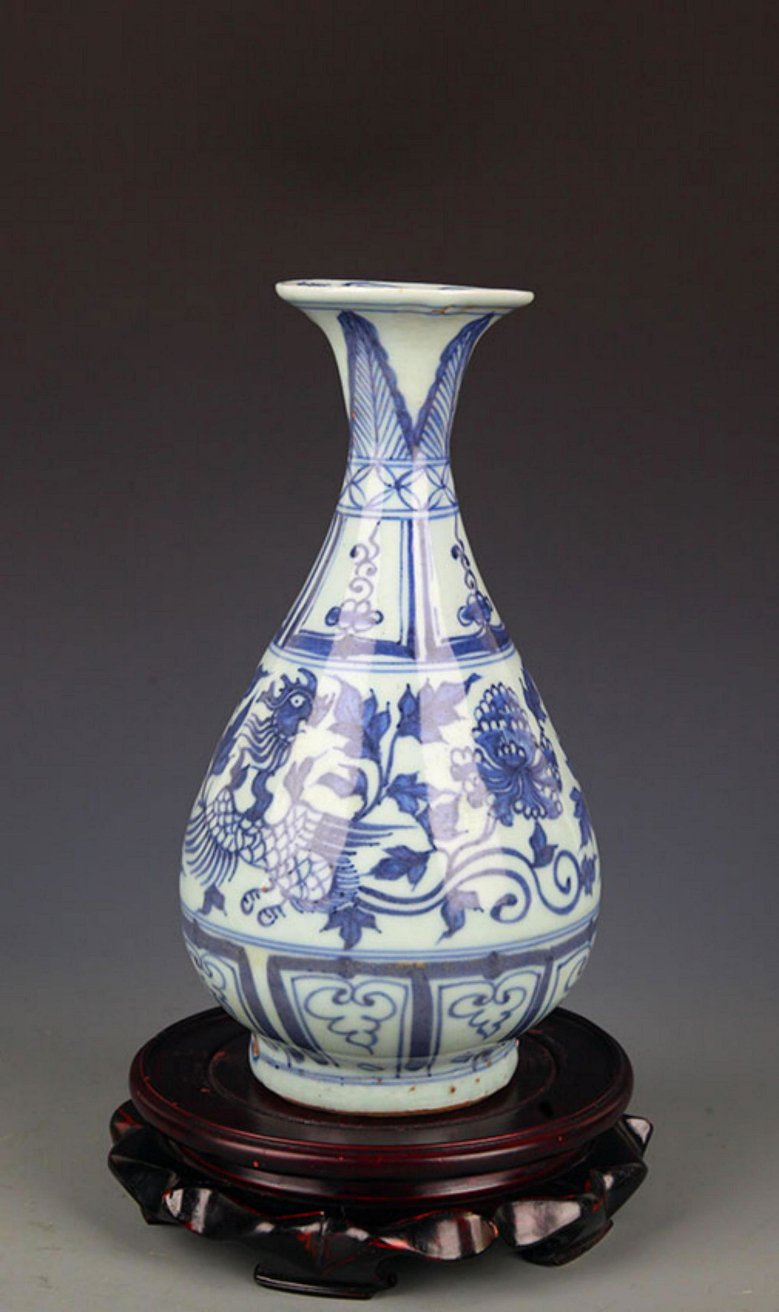 A BLUE AND WHITE PHOENIX PAINTED PORCELAIN YU HU CHUN (1 of 8)