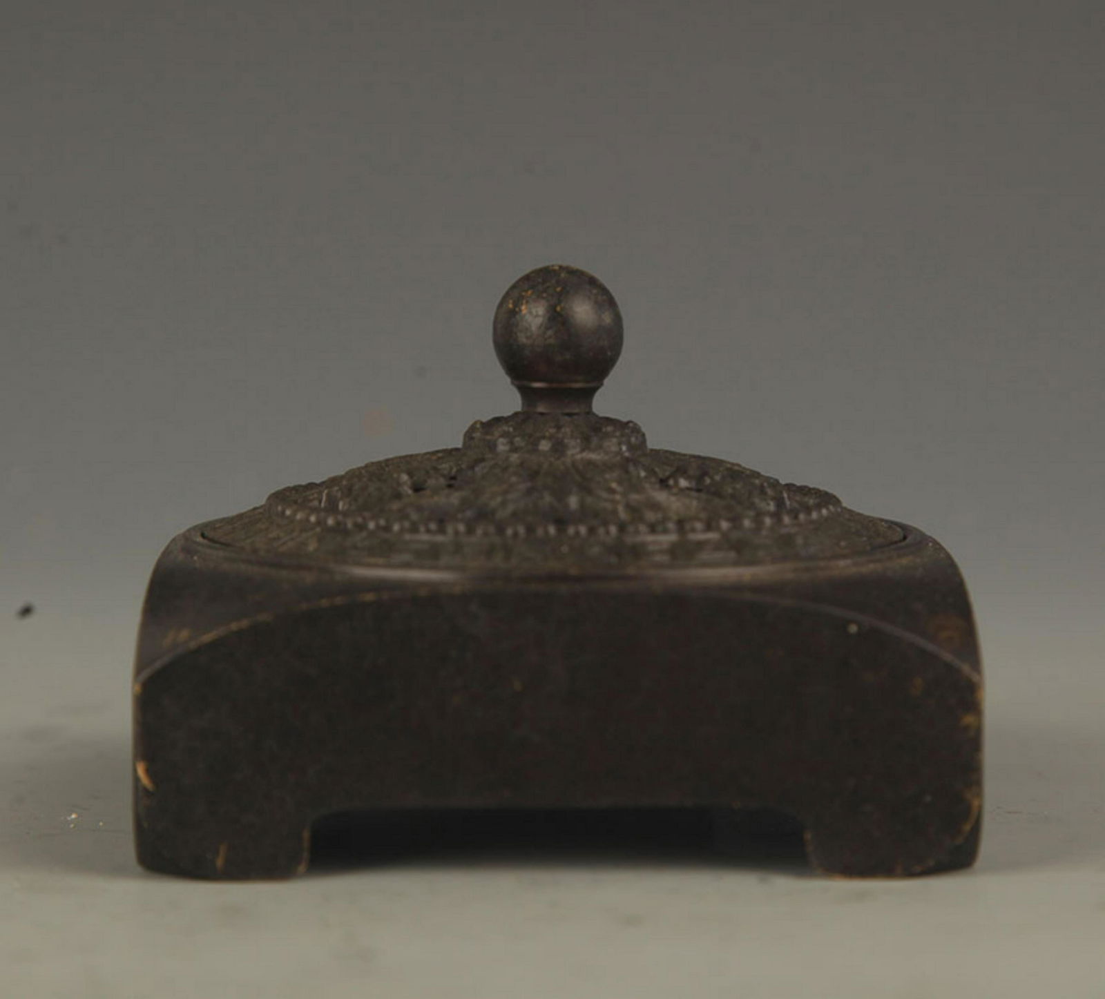 LOTUS PATTERN QUARTET BRONZE AROMATHERAPY (1 of 5)