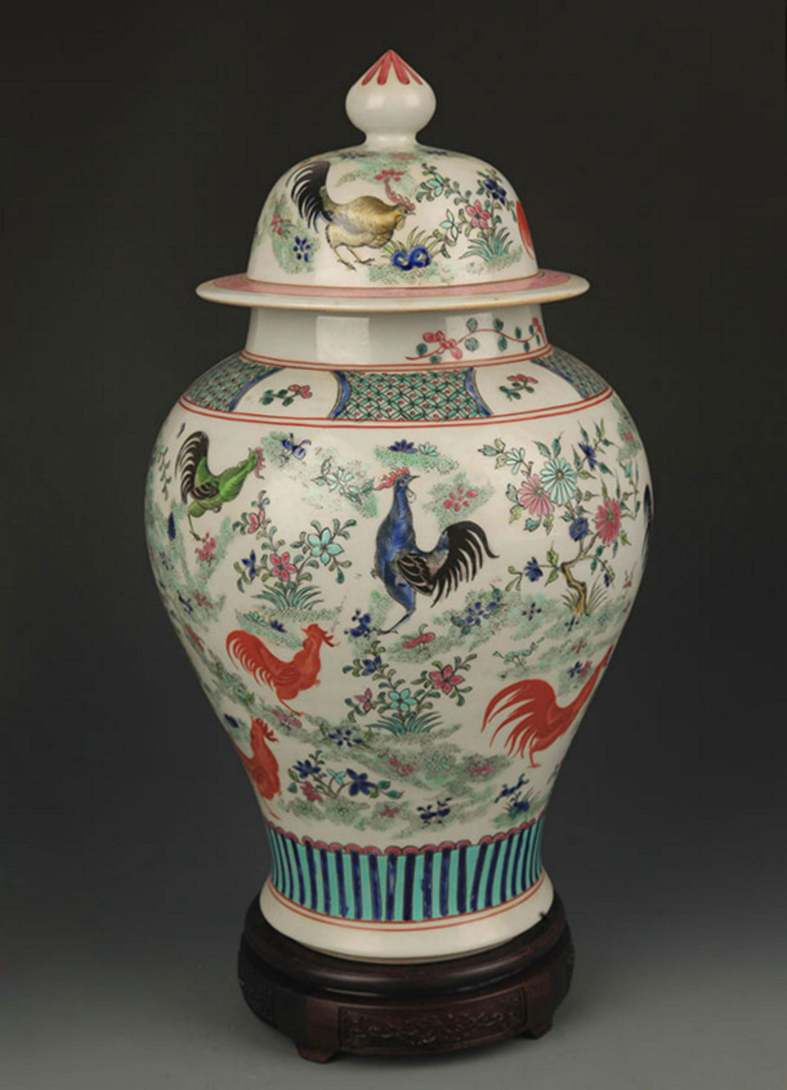 FAMILLE ROSE FLOWER AND CHICKEN PATTERN GENERAL TYPE (1 of 6)