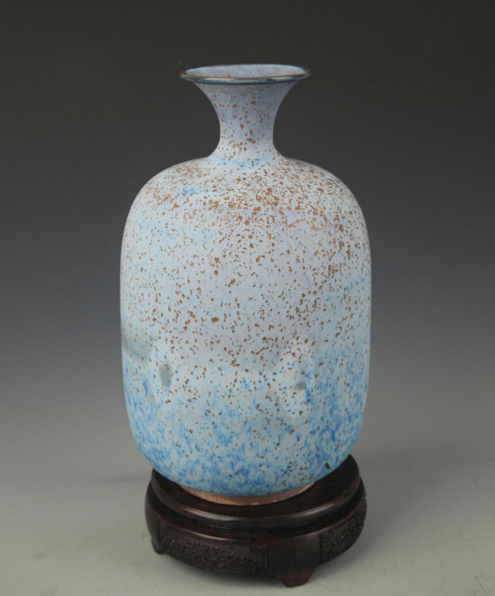 LU JUN KILN DECORATIVE VASE: Song Dynasty Style, High: 10.25 inch; Diameter: 3.0 inch