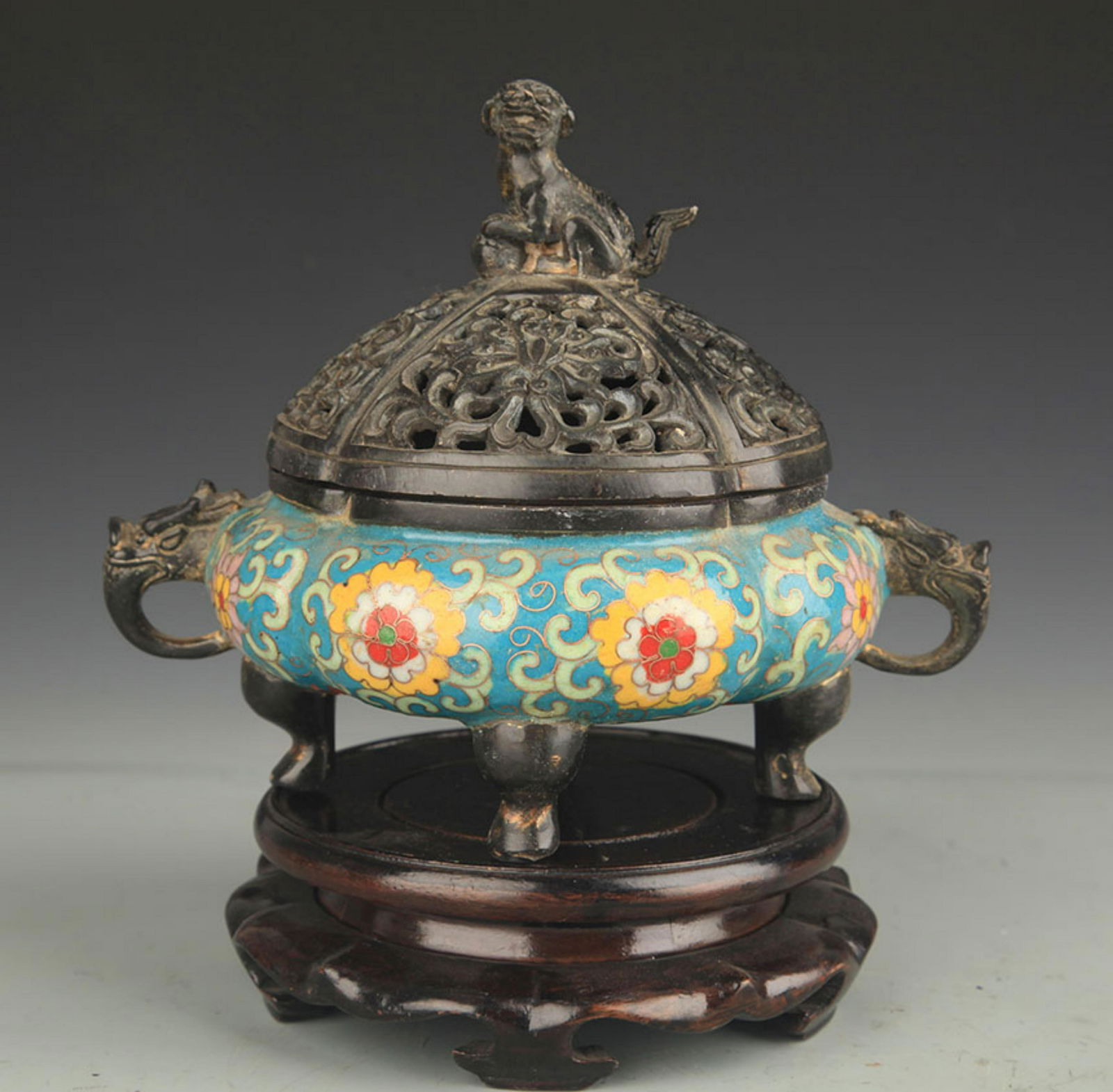 A CLOISONNE ENAMEL FLOWER PATTERN THREE FOOT (1 of 6)