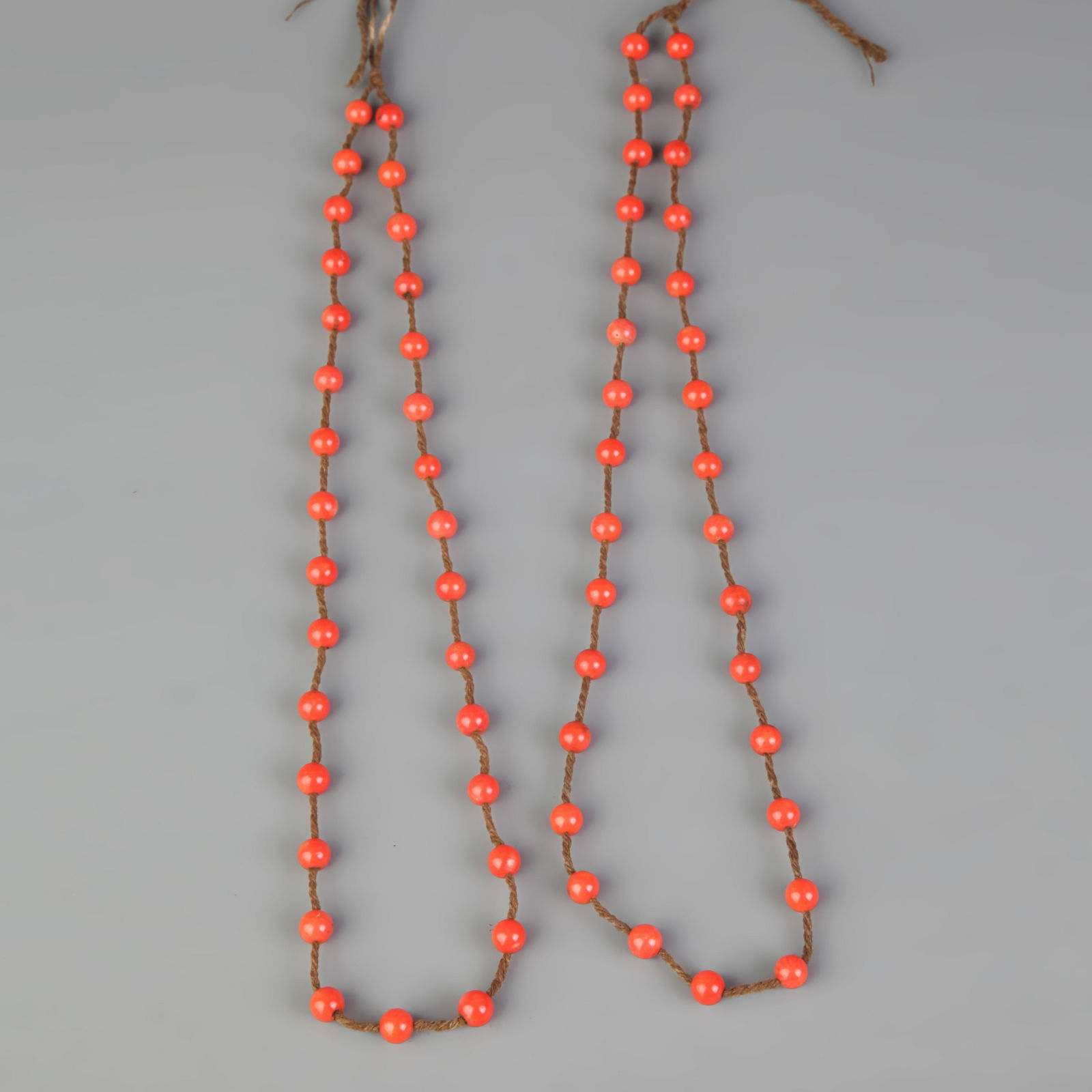 GROUP OF TWO OLD CHINESE CORAL NECKLACES (1 of 4)