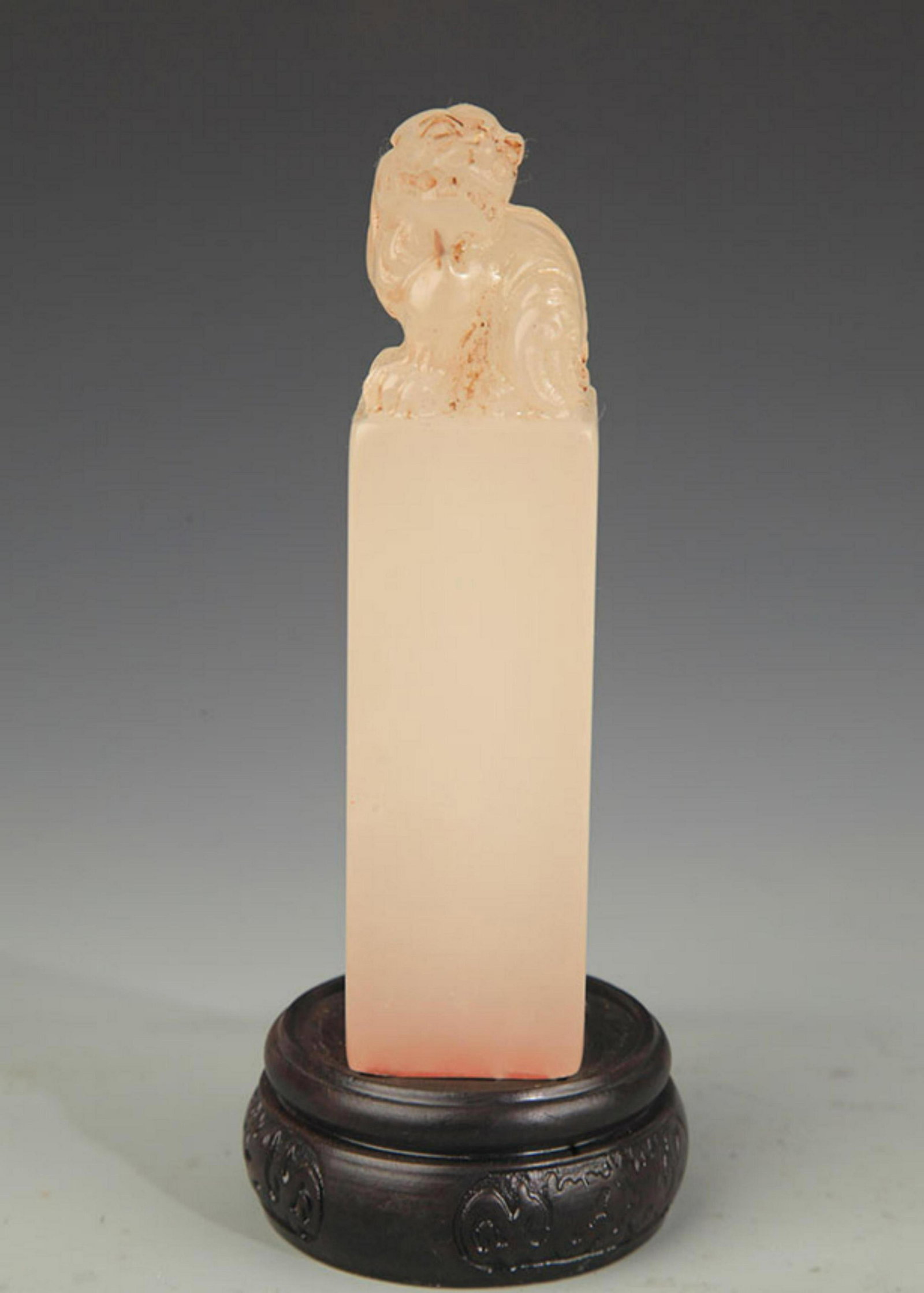 SOAPSTONE ANIMAL TOP SEAL: 20th Century, High:4.9 inch; Width:1.18 inch