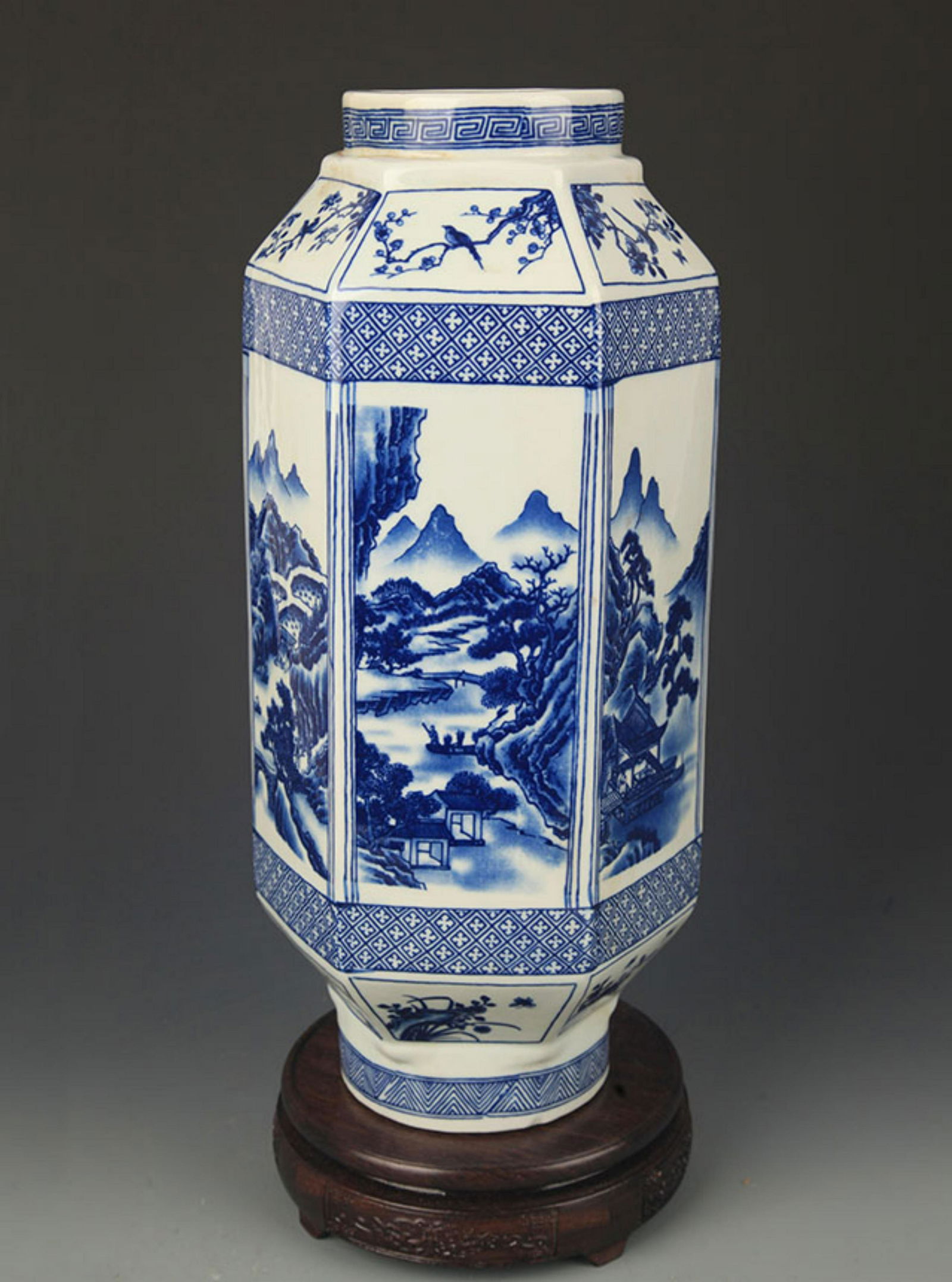 A BLUE AND WHITE LANDSCAPE HEXAGONAL SHAPE VASE (1 of 5)