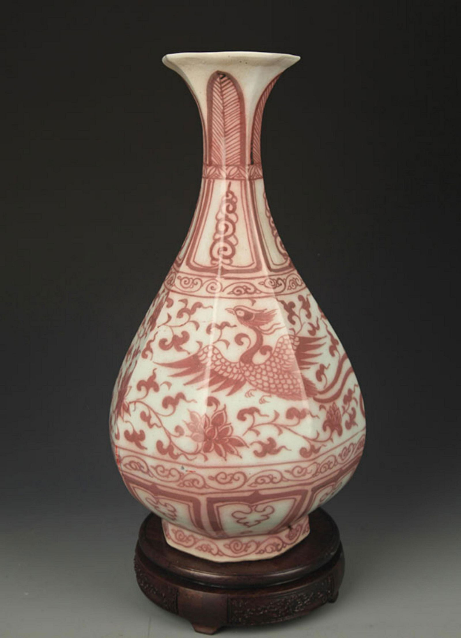 A YOU LI HONG PHOENIX PATTERN YU HU CHUN VASE (1 of 5)