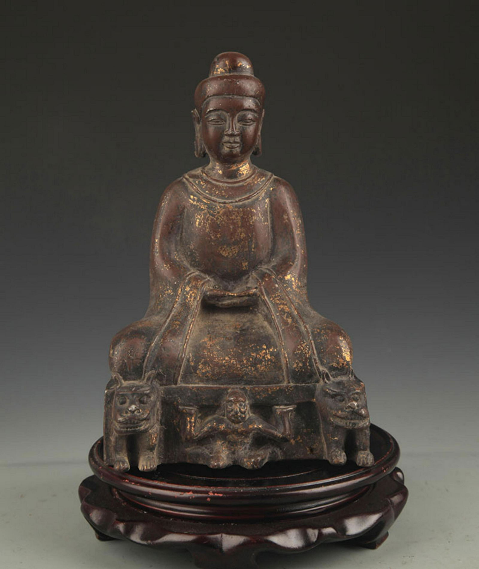 A FINE BRONZE AMITAYUS BUDDHA STATUE (1 of 6)